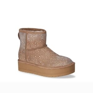 NIB Madden NYC Women's Rhinestone Platform Boots sz 11